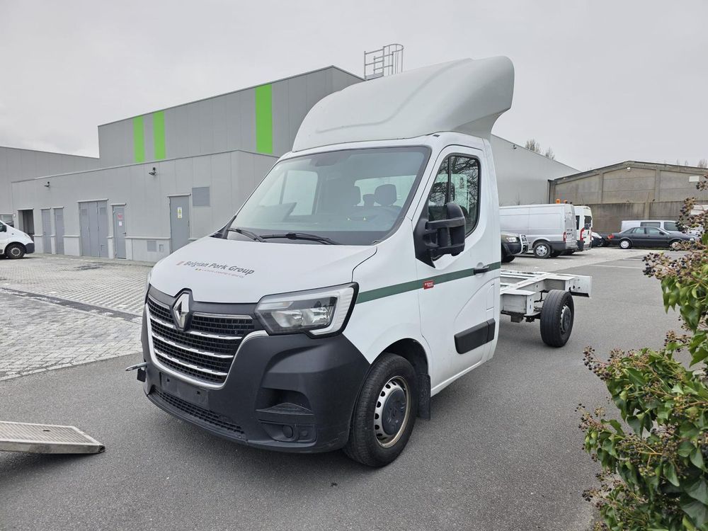 Renault Master 2021