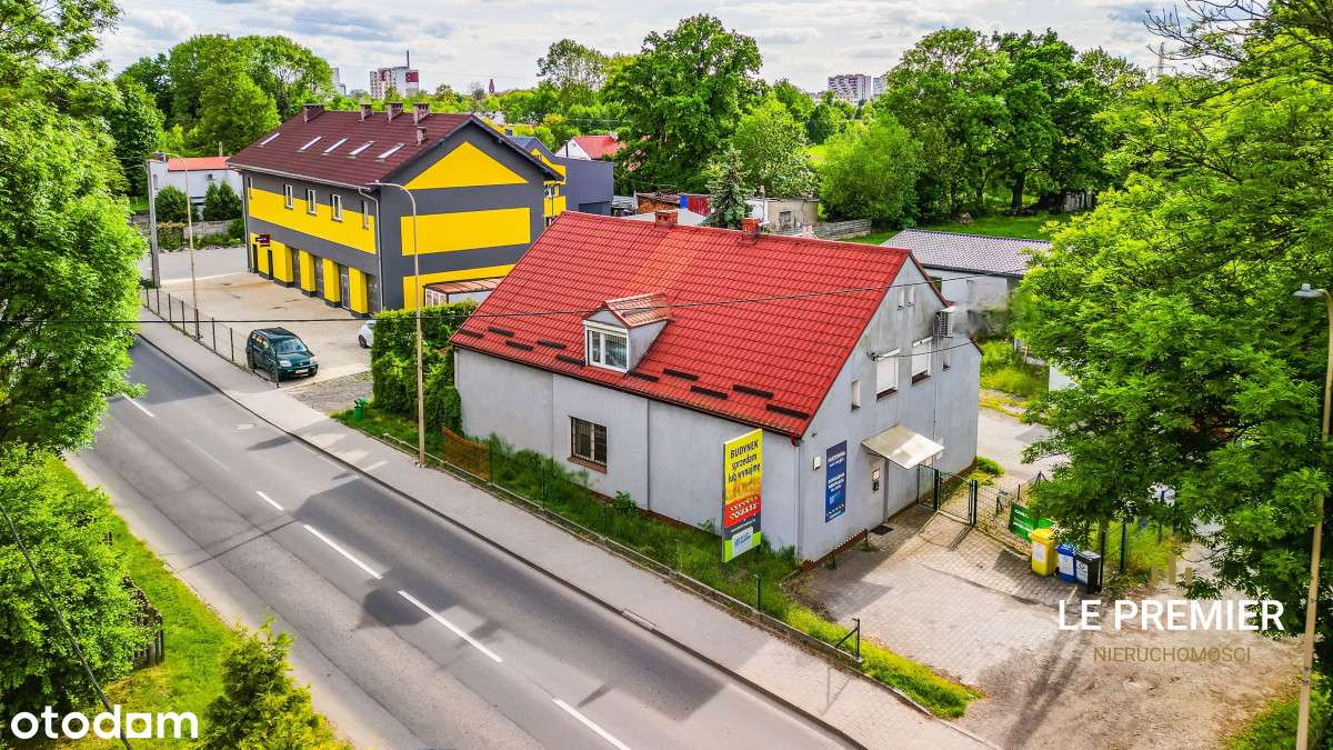 Dom z lokalem usługowym i magazynem – Małomicka-4