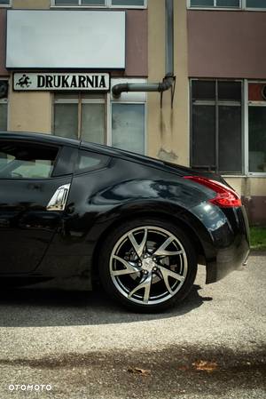 Nissan 370 Z 3.7 V6 Premium - 10