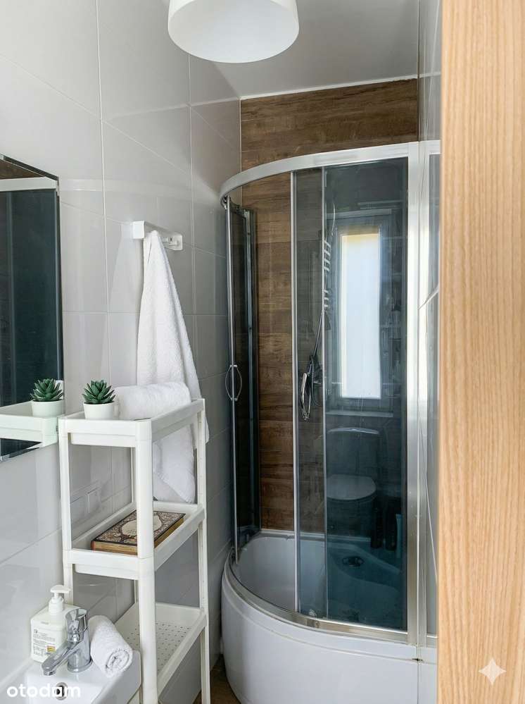 1 Maja , Katowice /7 pokoi / 2 łazienki/ gotowiec inwestycyjny-6