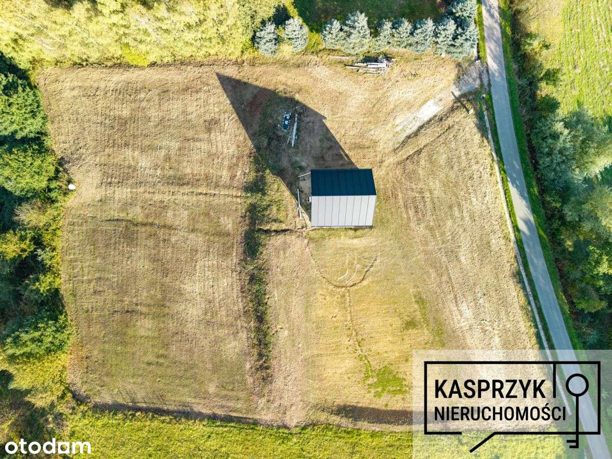 Duża działka z domem niskoenergetycznym.-15