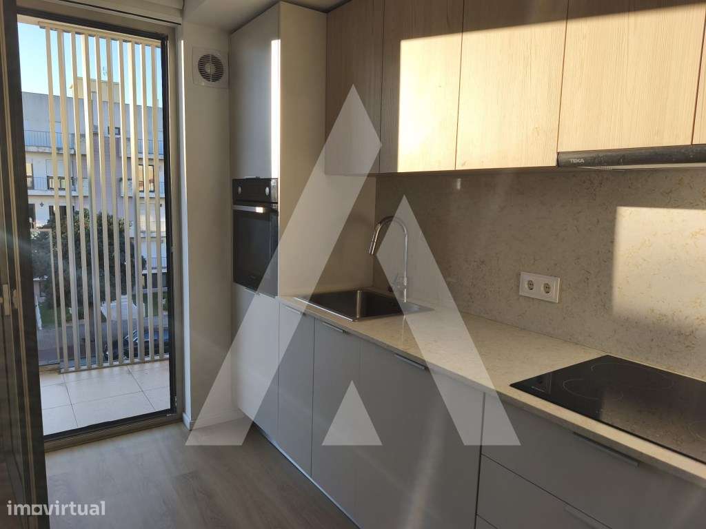 Apartamento T2 novo - Praia da Barra.-7