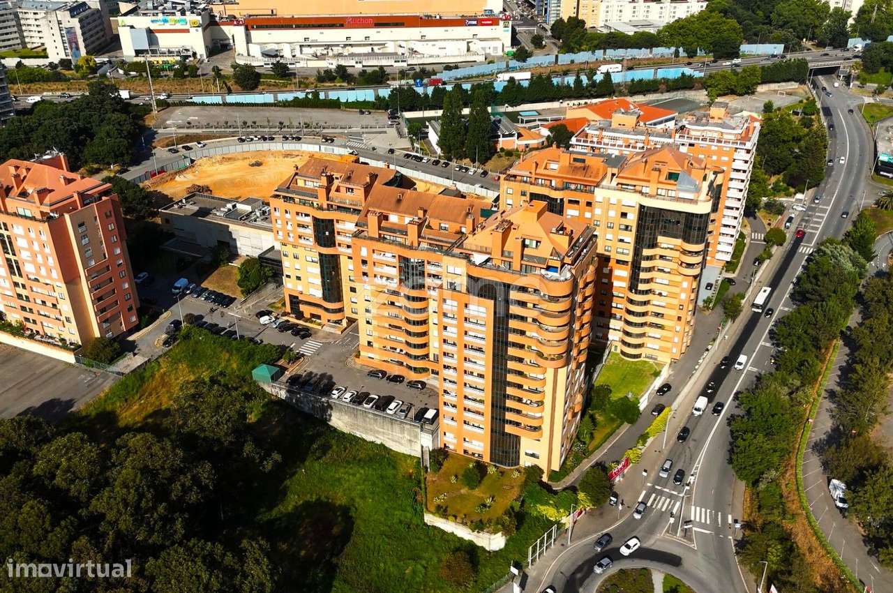 Apartamento T3 Com Vista Mar Nos Jardins Darrabida