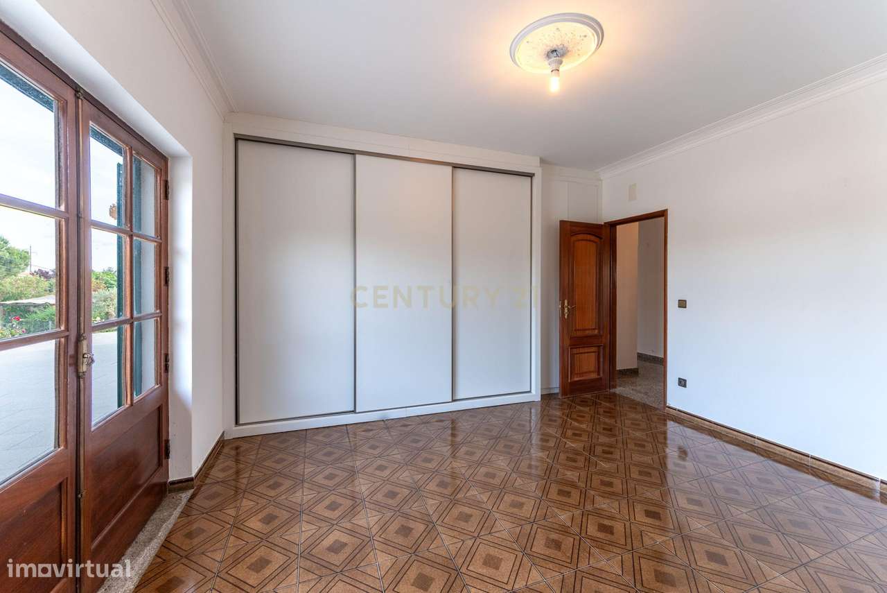Moradia T4 em Évora-28