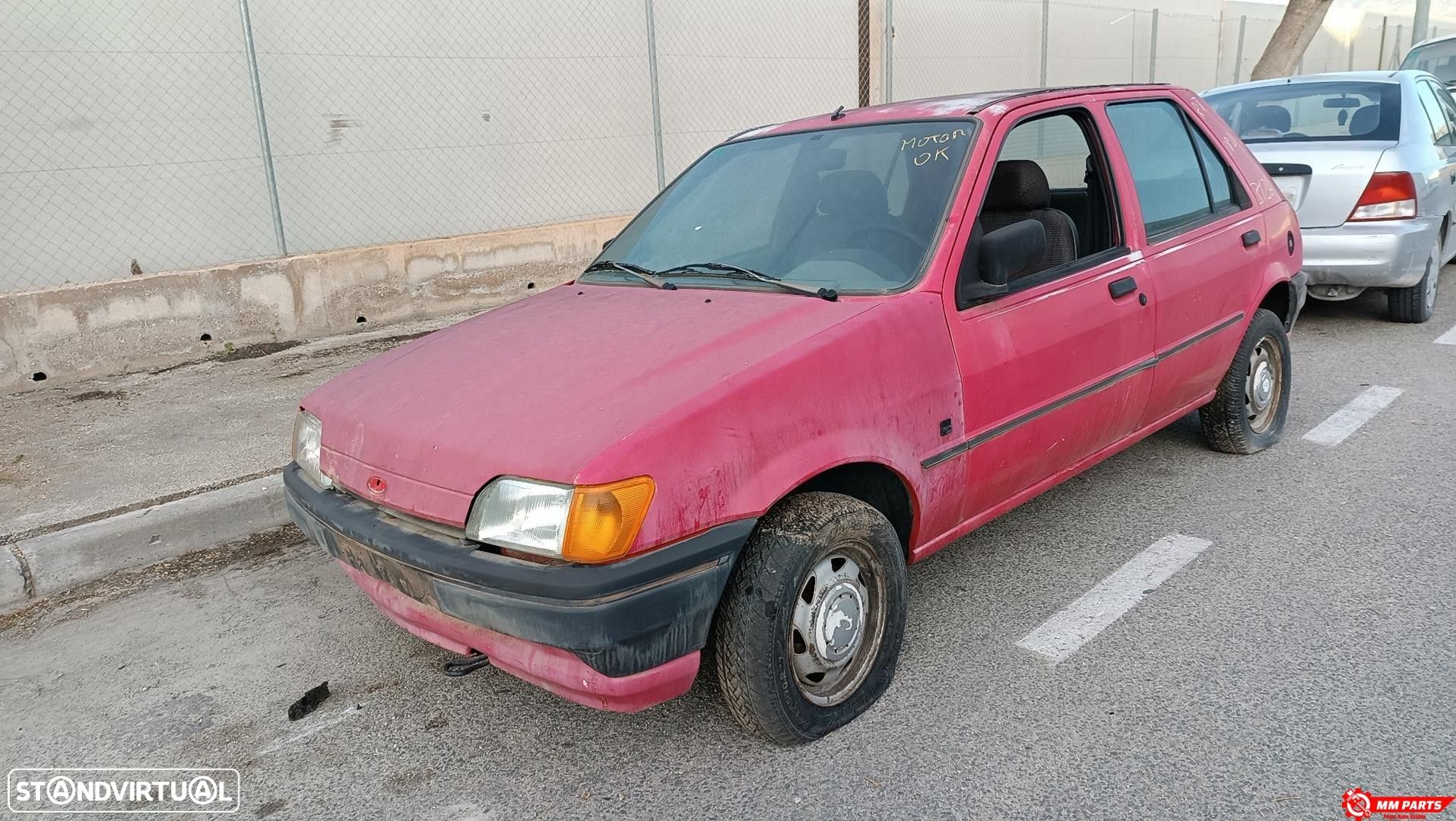 BANCO FRENTE ESQUERDO FORD FIESTA FURGÓN - 1