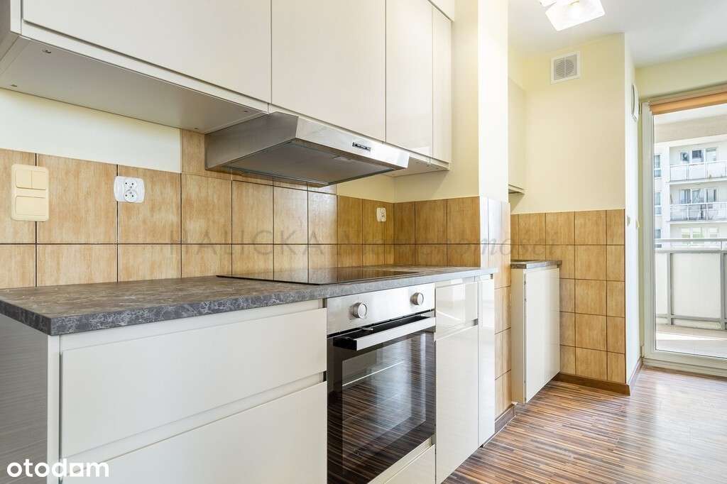 Niezależne pokoje, 2 balkony, parking-8