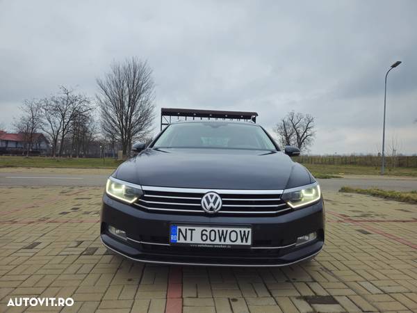 Volkswagen Passat Variant 2.0 TDI SCR DSG BlueMotion Highline - 21