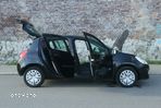 Renault Clio 1.2 16V 75 Collection - 25