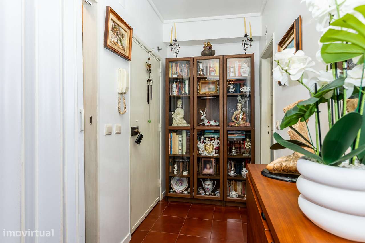 Apartamento T1 com terraço, em Barcarena - Grande imagem: 4/22