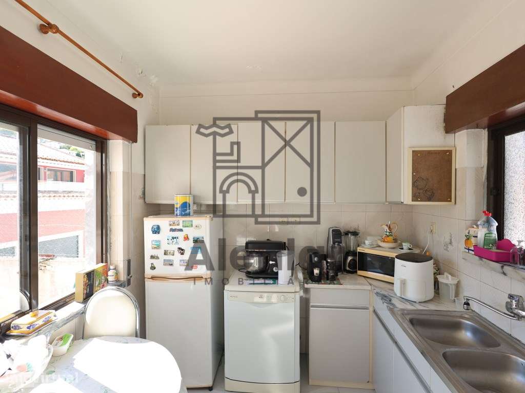 Moradia no Centro de Alenquer - Oportunidade-7