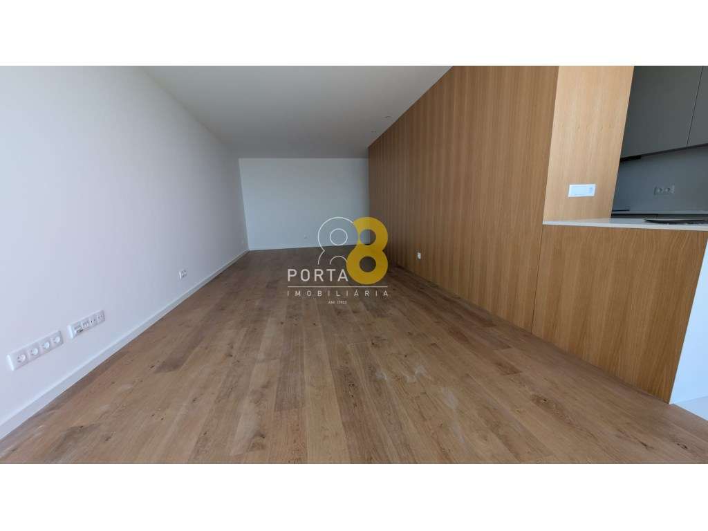 T3 c/varanda e vista mar em Vila Nova de Gaia - Grande imagem: 4/19