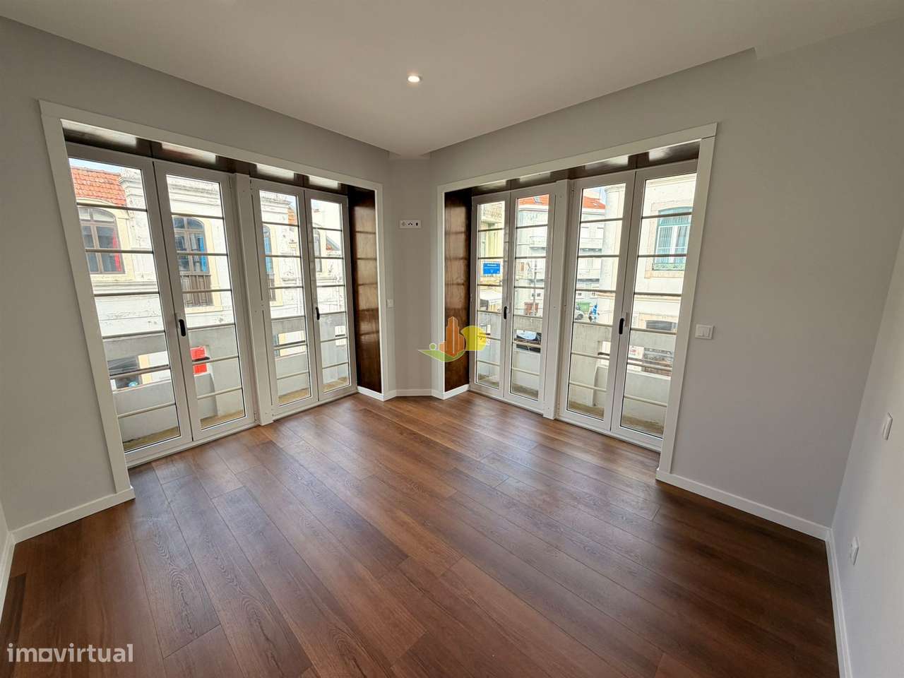 T3 Renovado no Bairro Novo - Grande imagem: 4/39