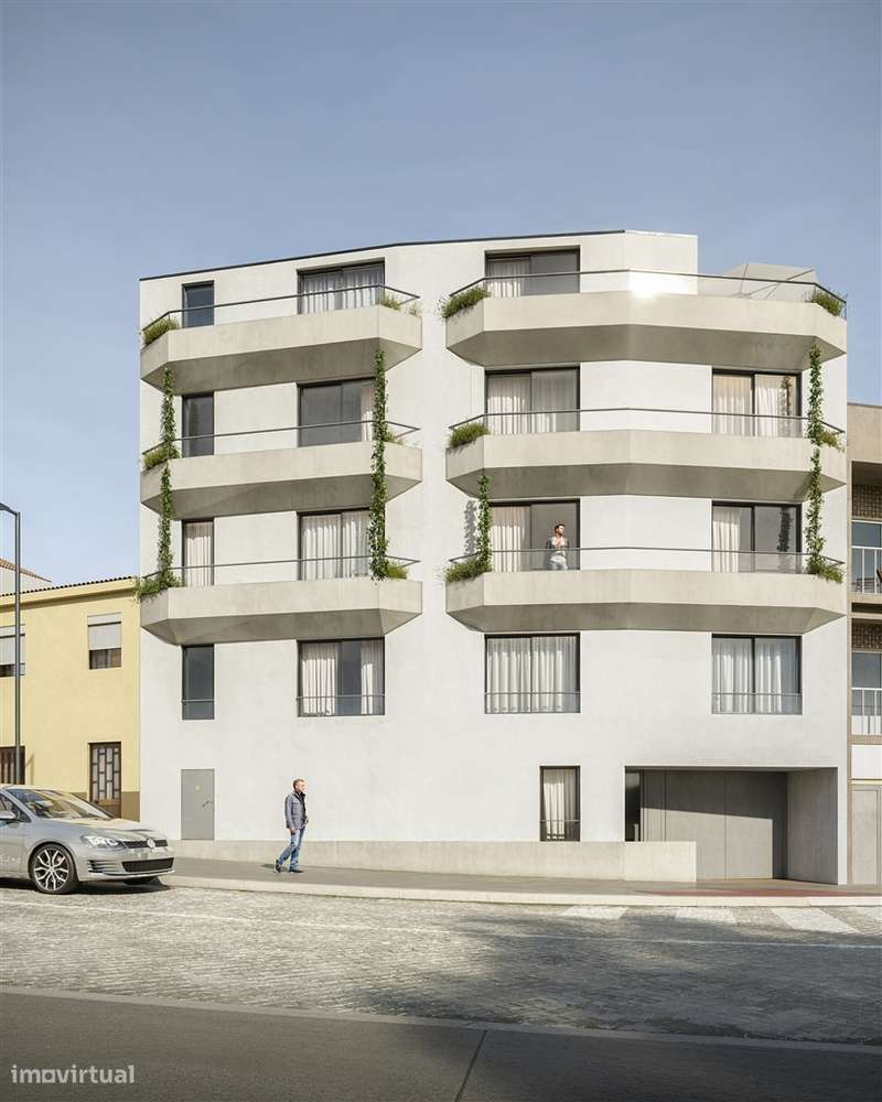 T2, novo nas Condominhas, inserido no Bloco 1 com 78 m2, lugar de gara-11