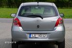 Toyota Yaris 1.33 Premium - 16