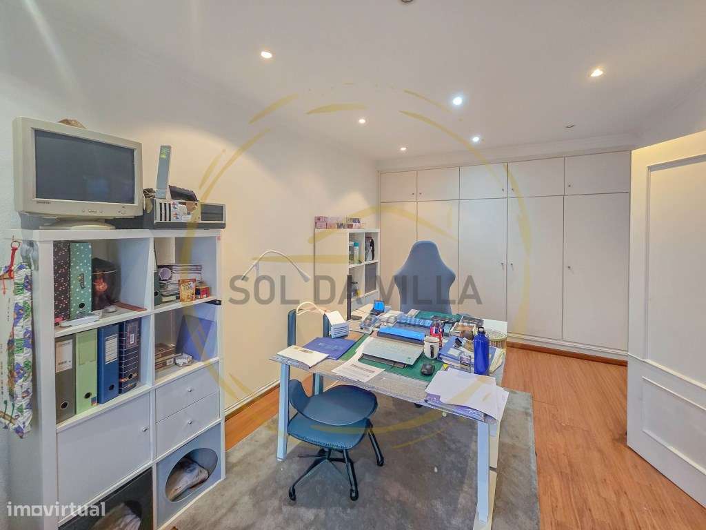 Moradia Geminada T3+2 com garagem - Quinta do Conde - 395.000€-13