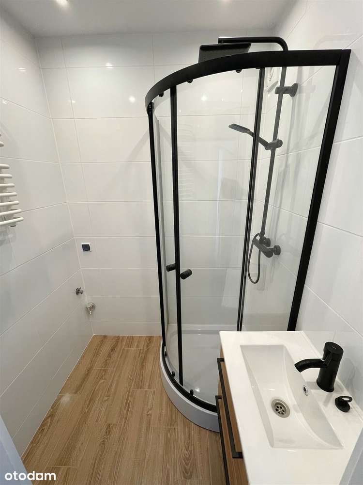3-pokojowe mieszkanie z balkonem w Sulejowie-8