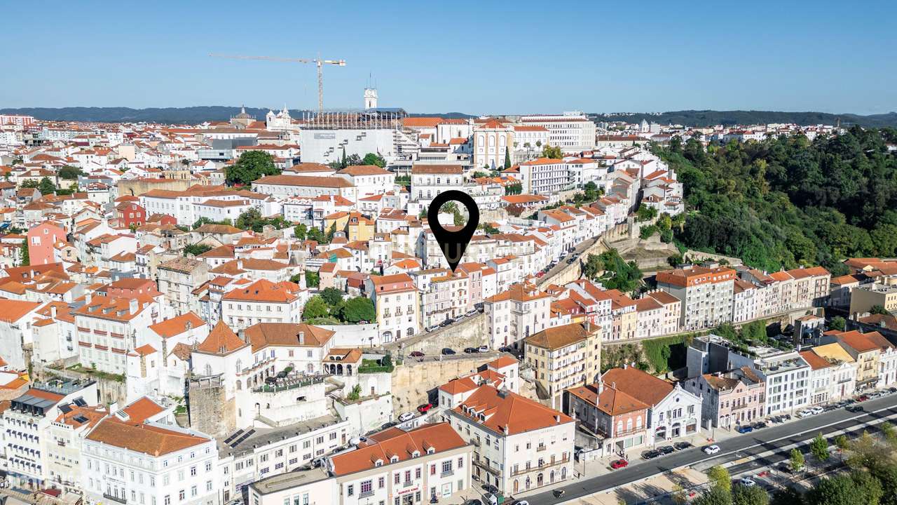 Prédio com vista soberba sobre o rio Mondego-49