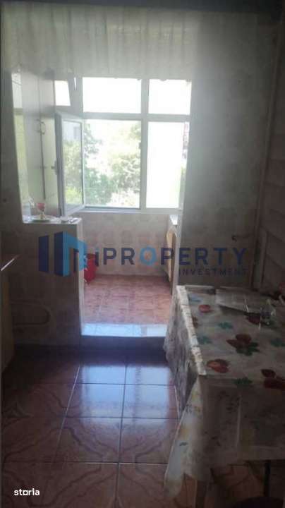 3 camere | Titan | 7 min metrou | bacon | mobilat - Imagine principală: 4/7