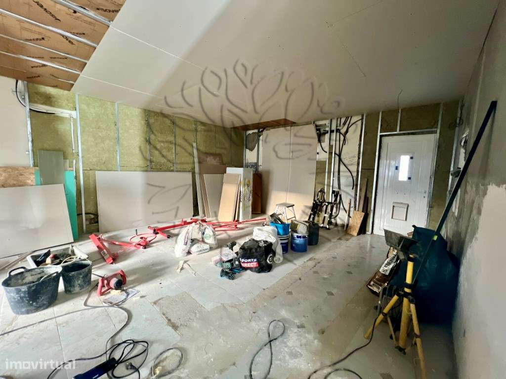 Moradia remodelada Arroteias - Grande imagem: 3/39