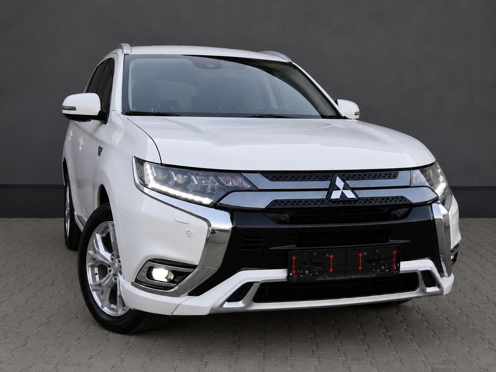 Mitsubishi Outlander 2.4 4WD Diamant+ 2021