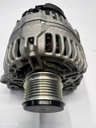 Audi ,Seat ,Vw 1,9TDi 2,0Benz alternator Bosch 038903024D - 1