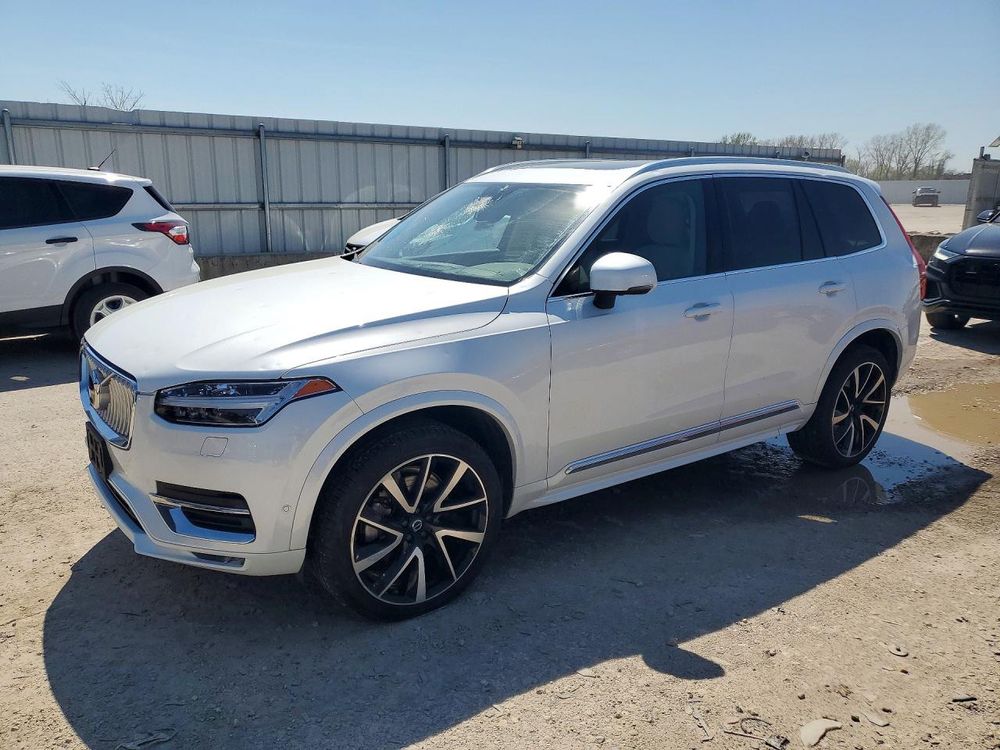 Volvo XC90 II 2023
