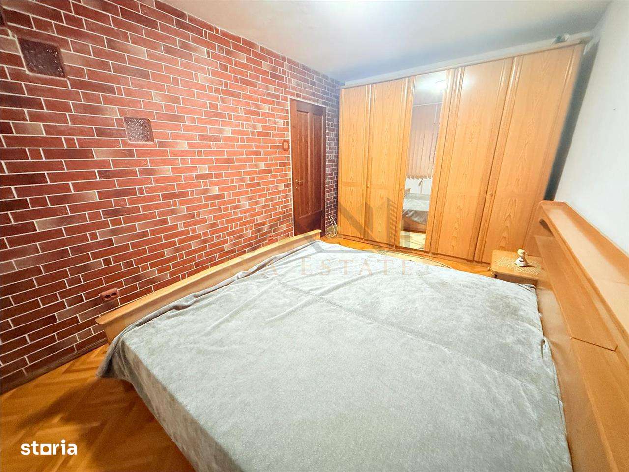 Apartament 2 camere, semidecomandat, Et.3 ,54 mp+centrala - Restaurant - Imagine principală: 4/8