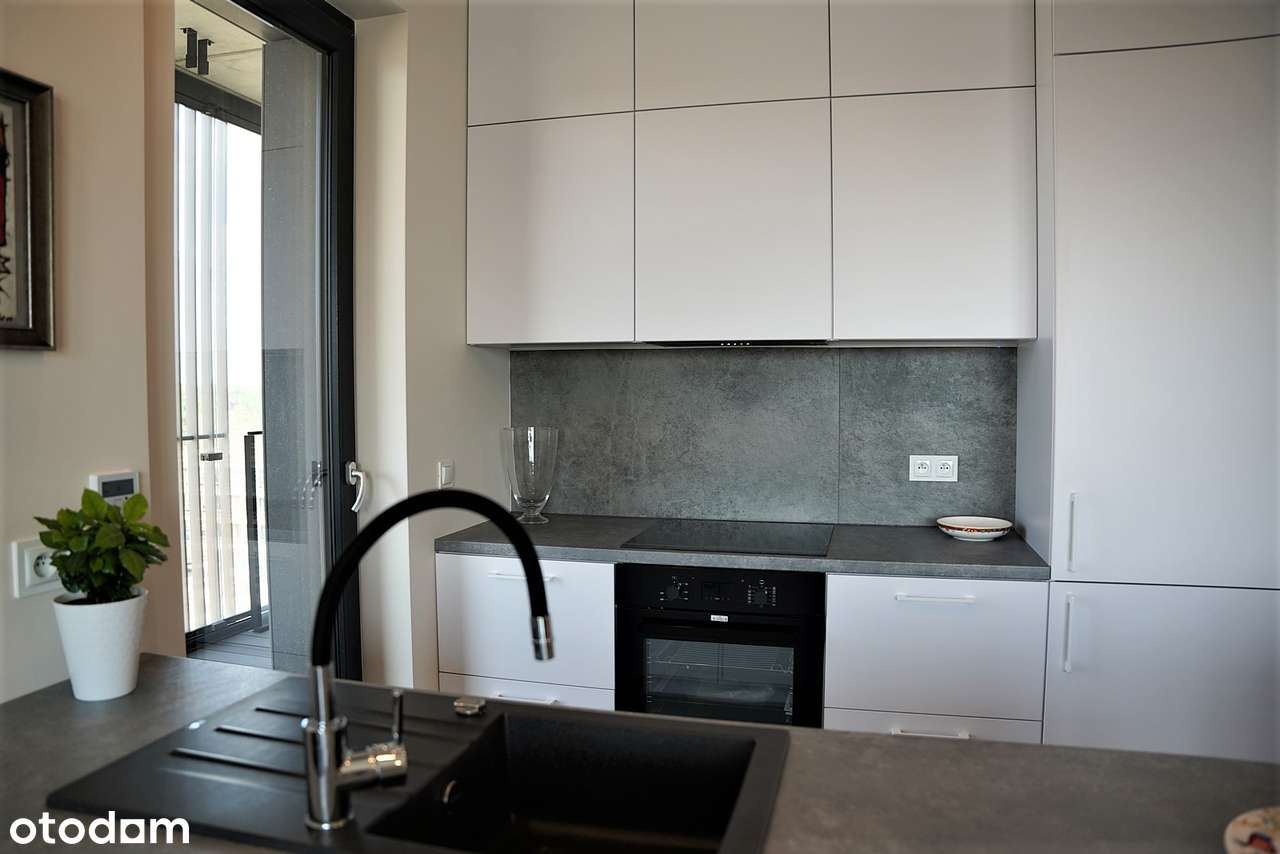 I DZIELNICA - 3 pokojowe mieszkanie z loggią . - Pełny obrazek: 5/20