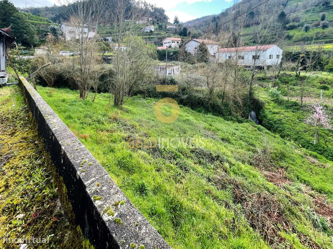 MORADIA T3 PARA REMODELAÇÃO TOTAL | TRAVANCA CINFÃES - Grande imagem: 4/19