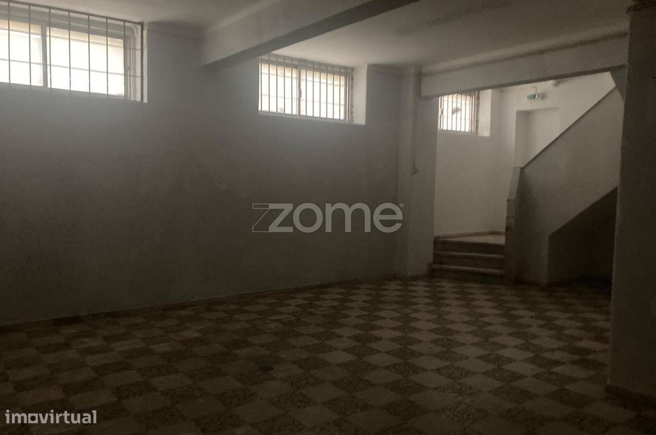 Loja à Venda no Centro da Amadora – Largo Cristóvão da Gama-10