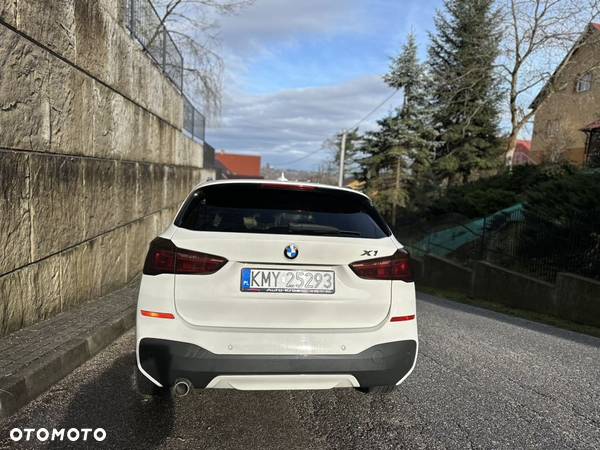 BMW X1 sDrive18d M Sport sport - 25