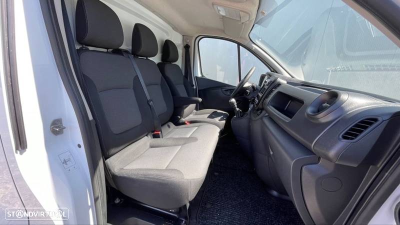 Renault Trafic 1.6 dCi Tecto Alto - 8