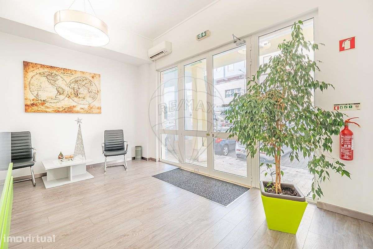 Loja  para arrendamento - Grande imagem: 4/28