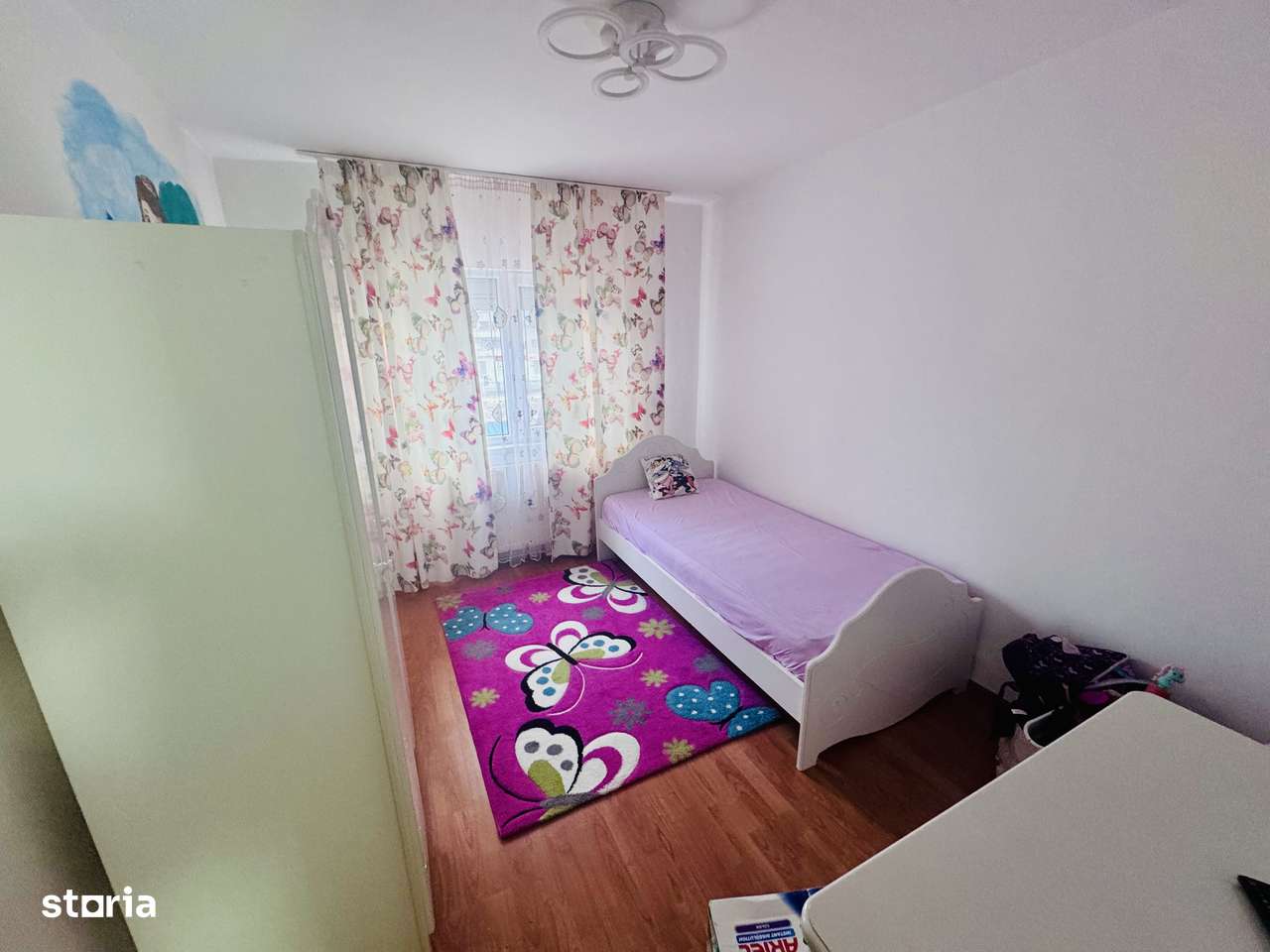 De închiriat apartament cu 3 camere etajul 2  Dumbrava Nord/piata mica - Imagine principală: 2/6