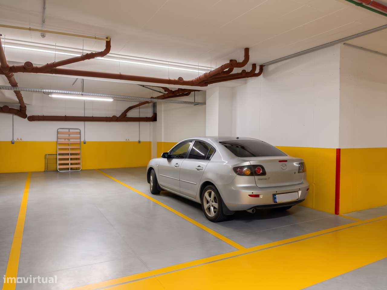 Apartamento T2 COMO NOVO Madalena Varanda 17m2 Lugar de garagem Duplo-20