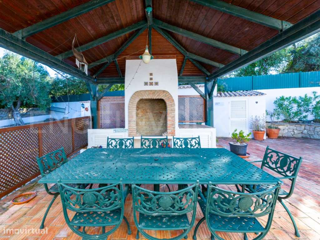 Moradia T3 com Piscina em São Brás de Alportel-33