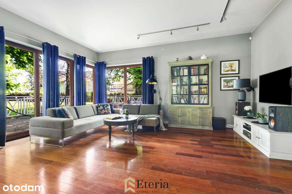 Dwór Józefa Chełmońskiego z prywatnym parkiem+ dom-0