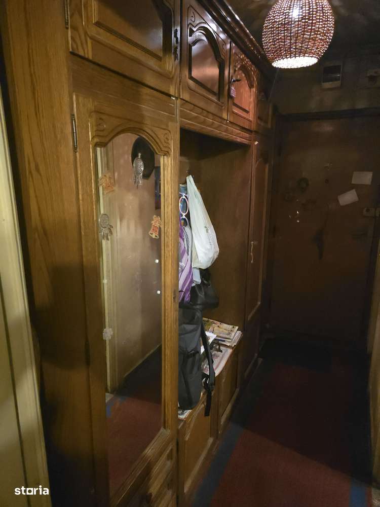 Vanzare apartament 3 camere Giulesti, Bucuresti - Imagine principală: 4/11