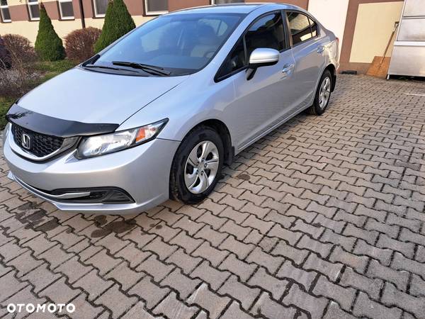 Honda Civic 1.8 Comfort - 3