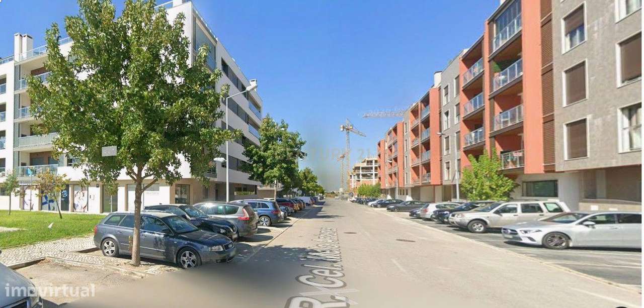 Duplex T3+1 | Alto dos Moinhos | Montijo-11