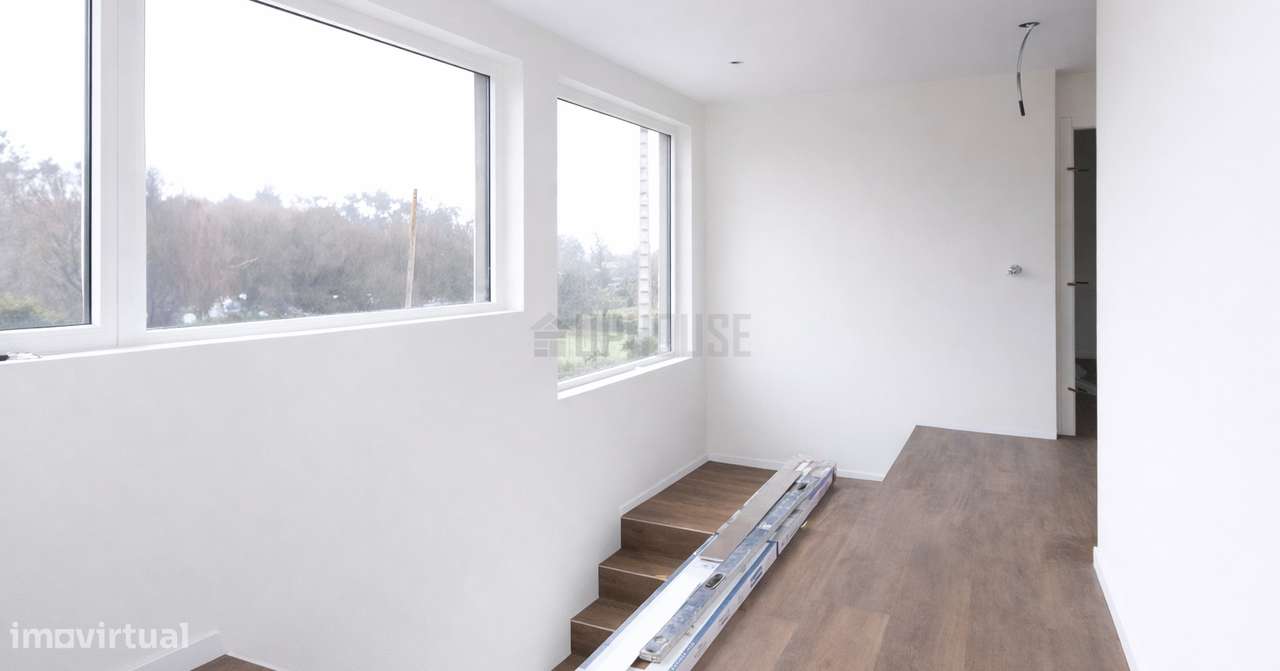 Moradia T3 Isolada Totalmente Remodelada - Couto de Cima - Grande imagem: 5/15