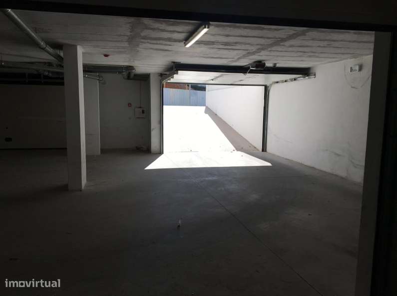 Excelente e grande T4 em Braga-10