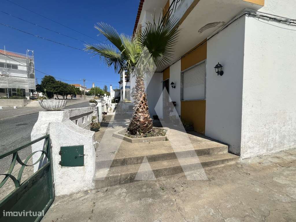 Moradia T4 com quintal e garagem em Arraiolos - Grande imagem: 4/22