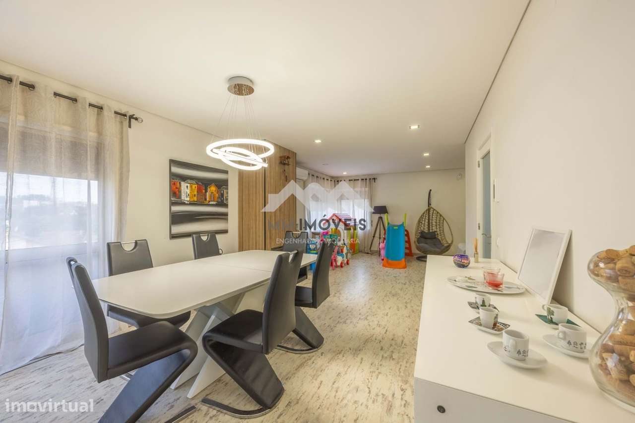 Moradia T3 | Renovada | Terraço | 3 Frentes | Freixo - Grande imagem: 5/60