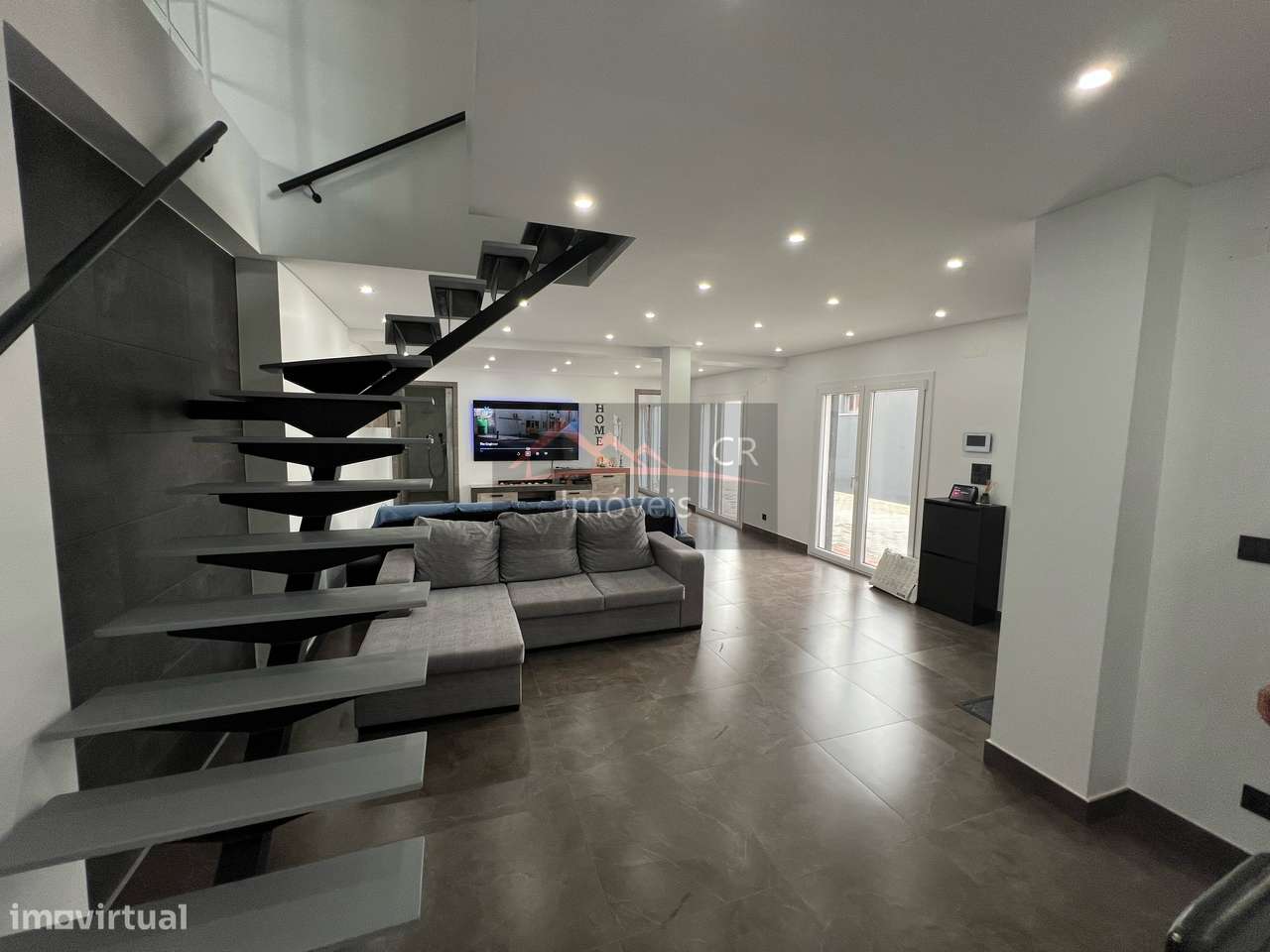 Excelente Moradia T3 Isolada, na privilegiada zona de Aroeira - Grande imagem: 4/23