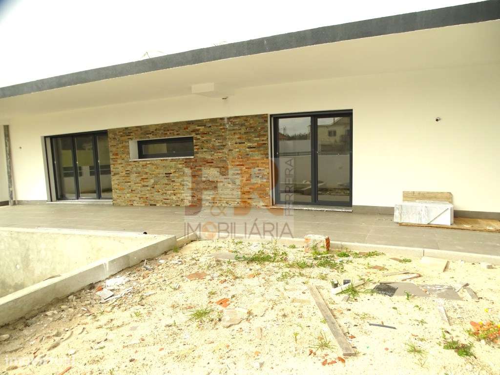 Moradia Térrea 'PRONTA'T3 com Garagem e Piscina Quinta do Anjo, Pal...-9