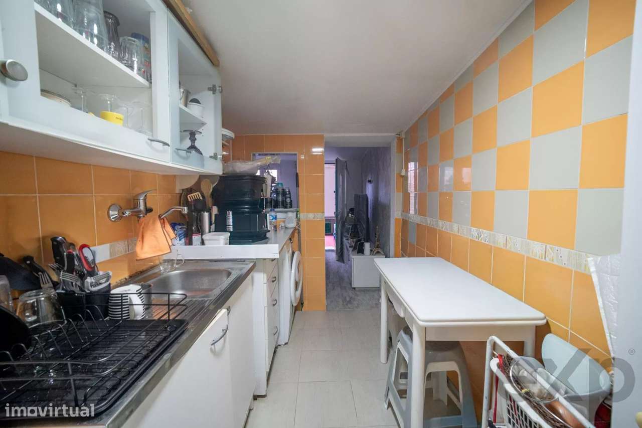 Excelente prédio Em campo Ourique - Grande imagem: 4/27