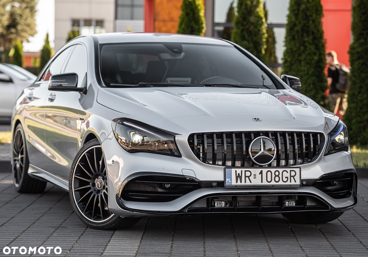 Mercedes-Benz CLA AMG 45 4Matic AMG Speedshift DCT 7G AMG Night Edition - 10