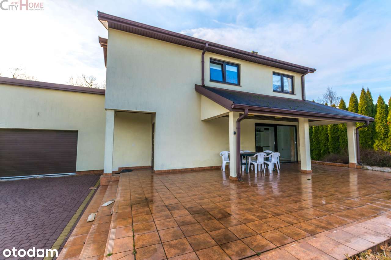 Wolnostojacy funkcjonalny dom 250m2 Białołęka-Henryków-18