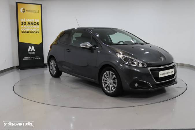 Peugeot 208 1.6 BlueHDi Style - 1